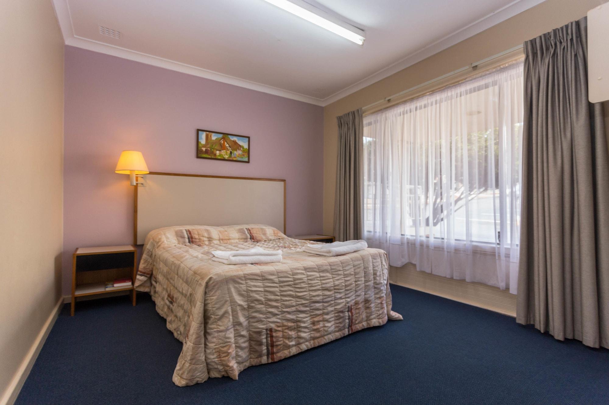 Sleepwell Motel Олбани Экстерьер фото